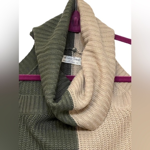 Full Circle Trends cowl neck cold shoulder style sweater - Picture 4 of 9